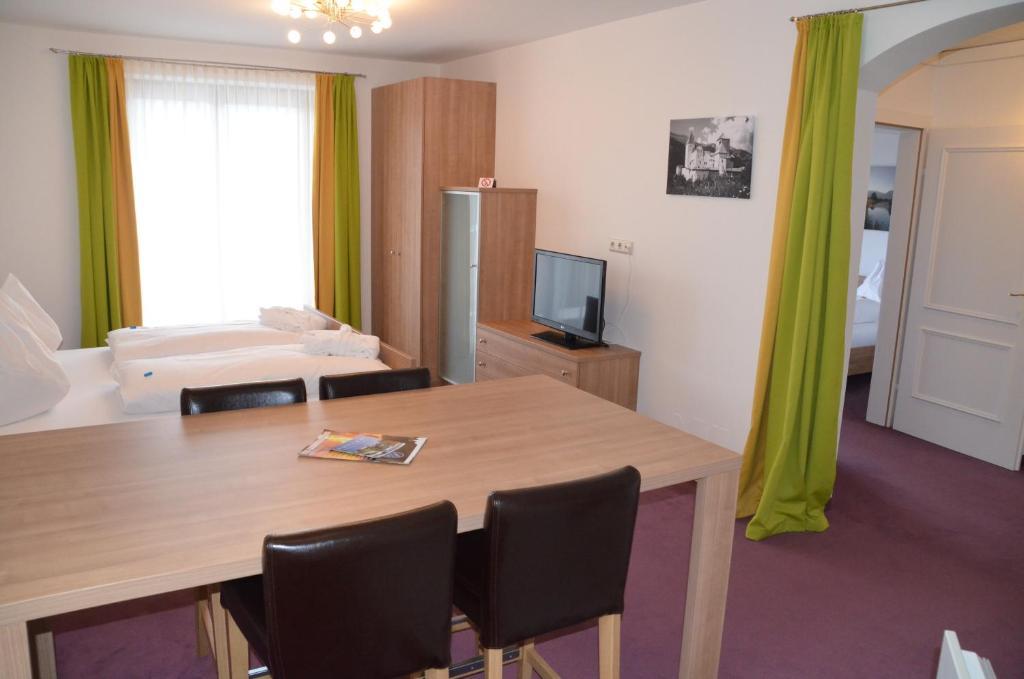 Aparthotel Hutter Gmbh Katschberghohe Room photo